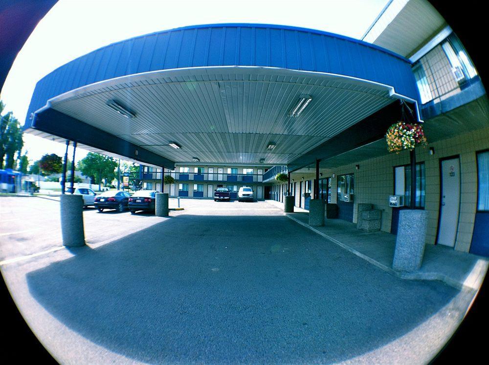 Eastglen Inn Edmonton Bagian luar foto