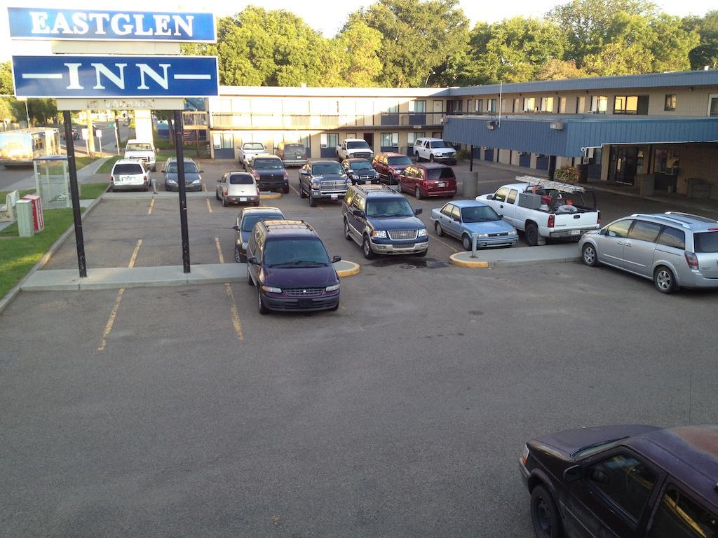 Eastglen Inn Edmonton Bagian luar foto